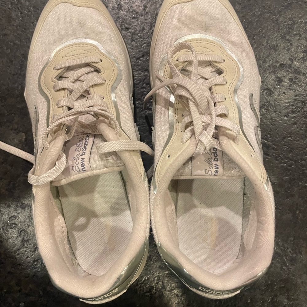 New Balance Beige and Silver Sneakers - Picture 8 of 9